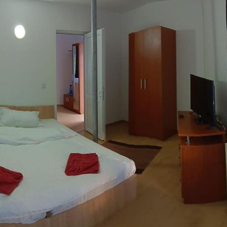 La Protap Calimanesti Hotel Exterior foto